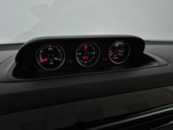 Volkswagen Beetle II (A5) с пробегом 2013 года, цена 1 250 000 рублей, 123807 км, хэтчбек, Автокод Объявления