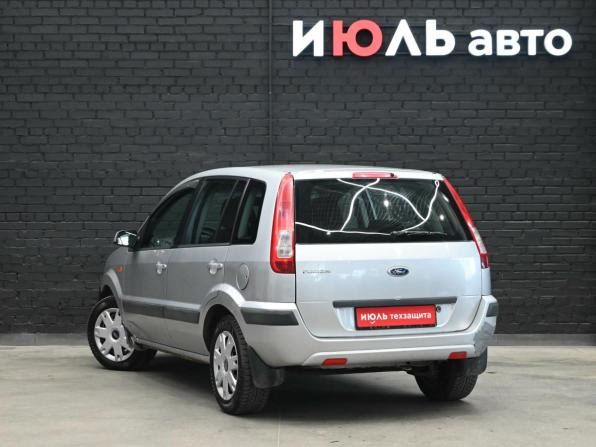 Ford Fusion I Рестайлинг с пробегом 2007 года, цена 430 000 рублей, 220832 км, хэтчбек, Автокод Объявления