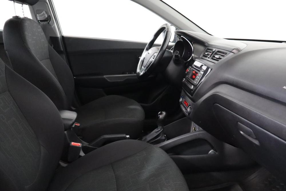 Kia Rio III Рестайлинг Санкт-Петербург  - изображение 11