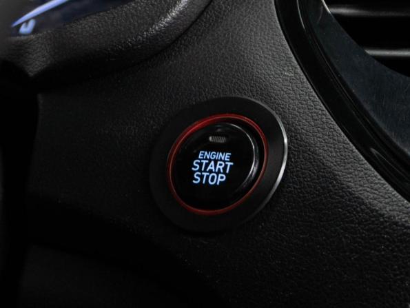 Hyundai Solaris II Рестайлинг с пробегом 2020 года, цена 1 649 000 рублей, 76793 км, седан, Автокод Объявления