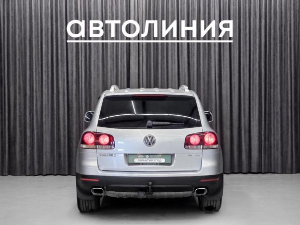 Volkswagen Touareg I Рестайлинг с пробегом 2008 года, цена 1 080 000 рублей, 263000 км, внедорожник, Автокод Объявления