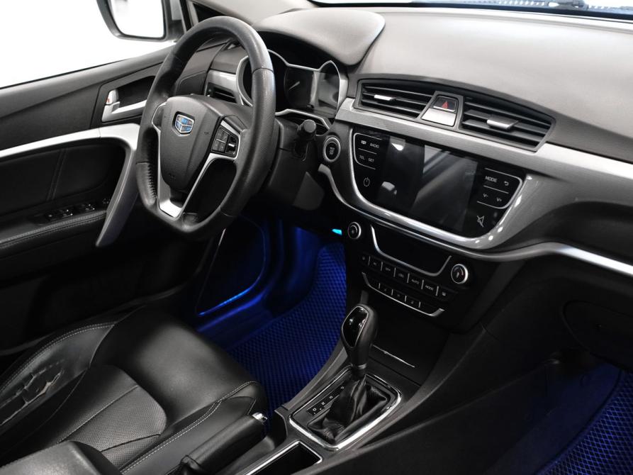 Geely Emgrand 7 I Рестайлинг Самара  - изображение 15