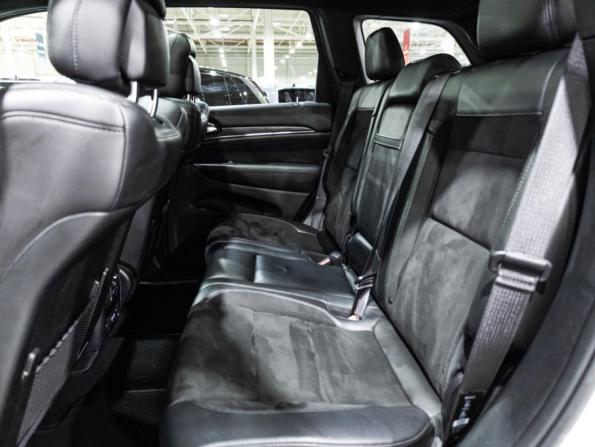 Jeep Grand Cherokee IV (WK2) Рестайлинг с пробегом 2019 года, цена 3 950 100 рублей, 130698 км, внедорожник, Автокод Объявления