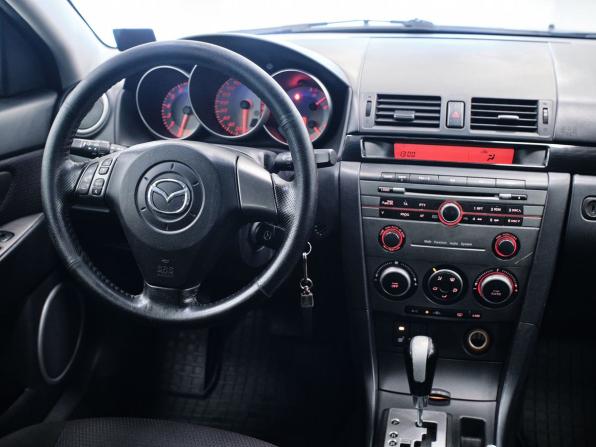 Mazda 3 I (BK) Рестайлинг с пробегом 2007 года, цена 463 000 рублей, 211686 км, седан, Автокод Объявления