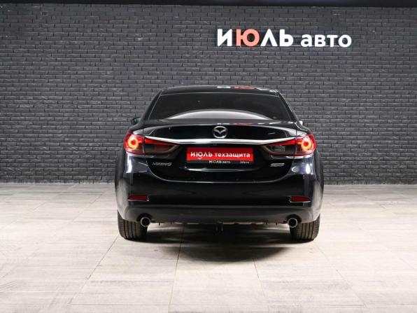 Mazda 6 III (GJ) Рестайлинг с пробегом 2018 года, цена 1 890 000 рублей, 168612 км, седан, Автокод Объявления
