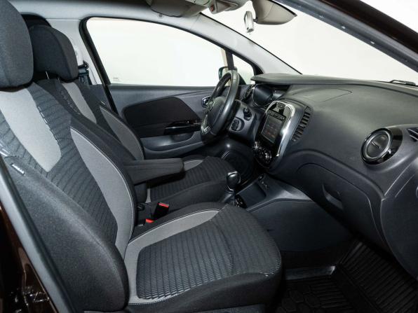 Renault Kaptur I с пробегом 2017 года, цена 1 554 000 рублей, 127380 км, внедорожник, Автокод Объявления