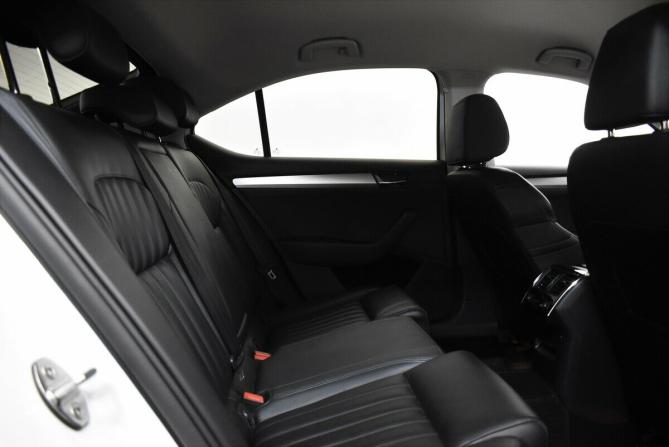 Skoda Superb III с пробегом 2018 года, цена 2 100 000 рублей, 129541 км, лифтбек, Автокод Объявления