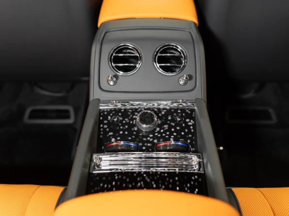 Новый Rolls-Royce Spectre 2024 года, цена 53 990 000 рублей, купе, Автокод Объявления