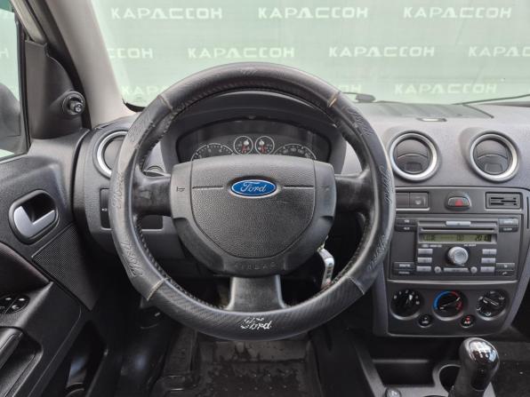 Ford Fusion I Рестайлинг с пробегом 2007 года, цена 399 000 рублей, 286068 км, хэтчбек, Автокод Объявления