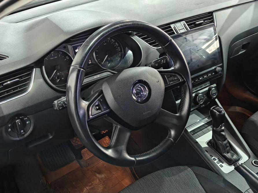 Skoda Octavia III (A7) Москва  - изображение 12
