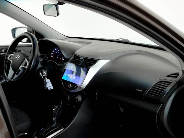 Hyundai Solaris I Рестайлинг с пробегом 2014 года, цена 685 300 рублей, 216676 км, седан, Автокод Объявления