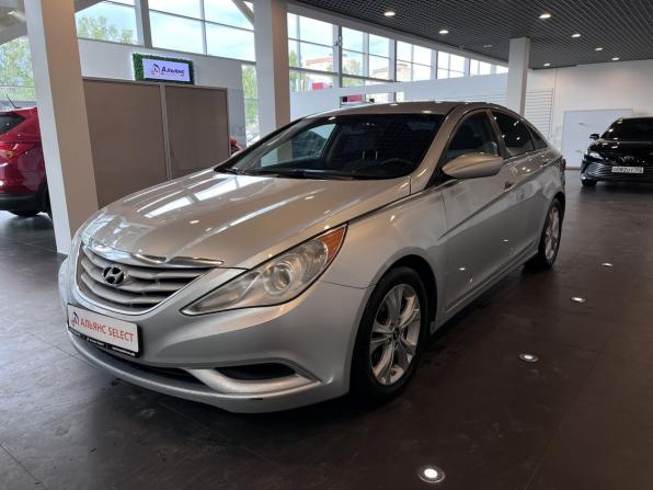 Hyundai Sonata VI (YF) с пробегом 2010 года, цена 860 000 рублей, 262012 км, седан, Автокод Объявления