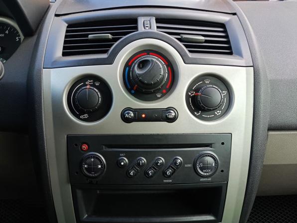 Renault Megane II с пробегом 2005 года, цена 449 000 рублей, 279680 км, седан, Автокод Объявления