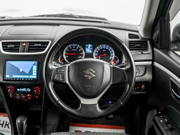 Suzuki Swift IV с пробегом 2012 года, цена 850 000 рублей, 116240 км, хэтчбек, Автокод Объявления