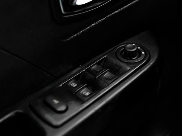 Renault Kaptur I с пробегом 2017 года, цена 1 177 000 рублей, 121102 км, внедорожник, Автокод Объявления