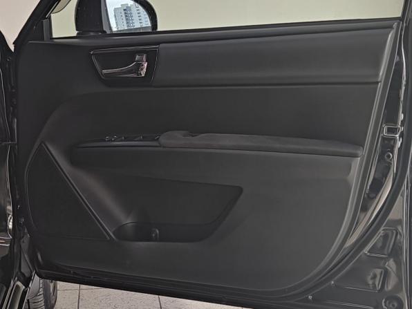 Toyota Corolla XI (E160 E170) Рестайлинг 2 с пробегом 2018 года, цена 1 395 000 рублей, 131151 км, универсал, Автокод Объявления