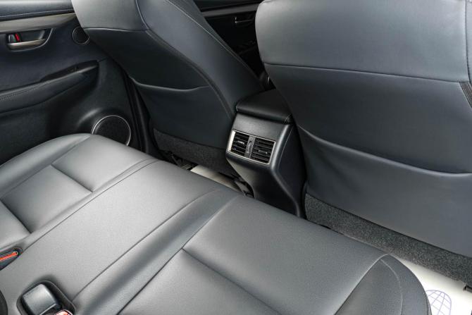 Lexus NX I Рестайлинг с пробегом 2017 года, цена 3 449 000 рублей, 97502 км, внедорожник, Автокод Объявления