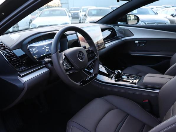 BYD Han I Рестайлинг 2 с пробегом 2024 года, цена 4 297 530 рублей, 55 км, седан, Автокод Объявления