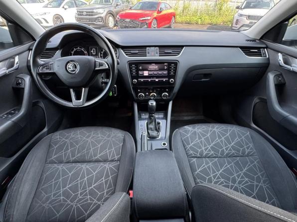 Skoda Octavia III (A7) Рестайлинг с пробегом 2019 года, цена 1 399 000 рублей, 189270 км, лифтбек, Автокод Объявления