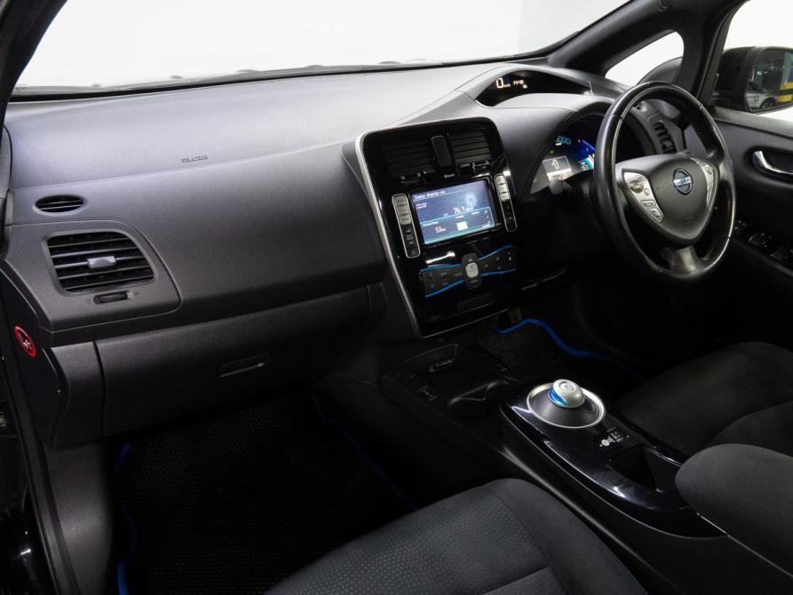 Nissan Leaf I (ZE0/AZE0) Тюмень  - изображение 16