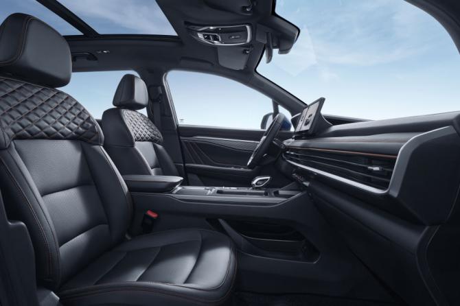 Новый Geely Okavango I Рестайлинг 2026 года, цена 3 900 990 рублей, внедорожник, Автокод Объявления