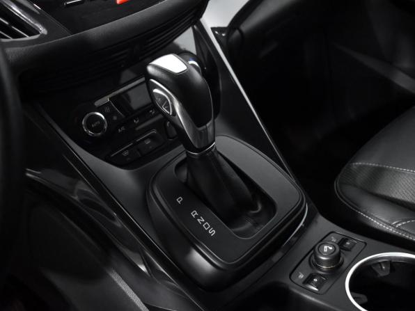 Ford Kuga II с пробегом 2015 года, цена 1 490 000 рублей, 85000 км, внедорожник, Автокод Объявления