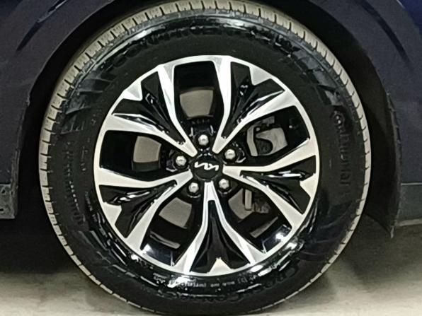 Kia Carnival IV с пробегом 2023 года, цена 3 999 000 рублей, 92280 км, минивэн, Автокод Объявления