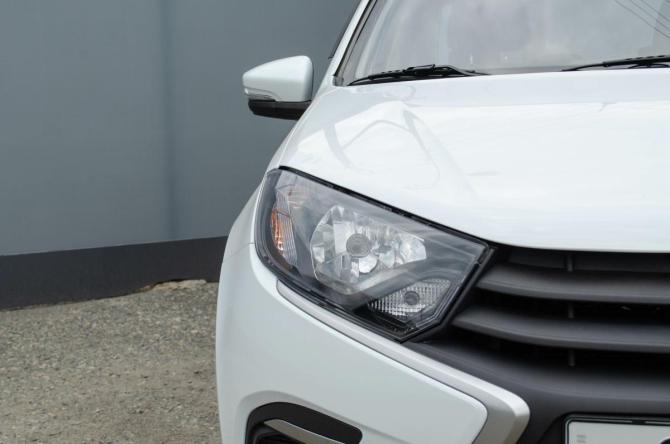 Lada (ВАЗ) Granta I Рестайлинг с пробегом 2023 года, цена 743 000 рублей, 46000 км, седан, Автокод Объявления