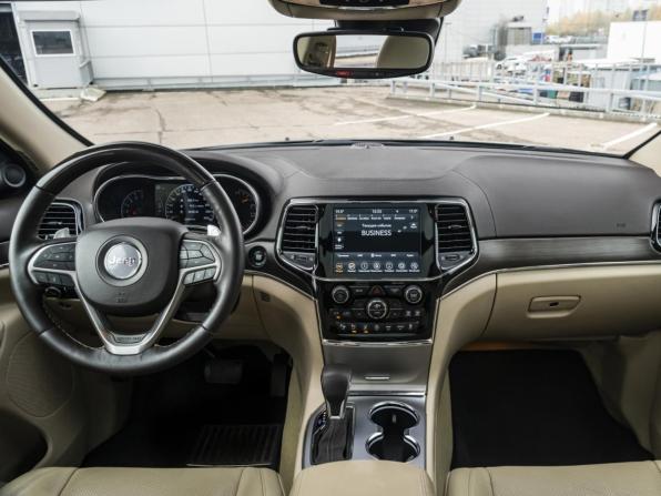 Jeep Grand Cherokee IV (WK2) Рестайлинг с пробегом 2021 года, цена 5 387 000 рублей, 38999 км, внедорожник, Автокод Объявления