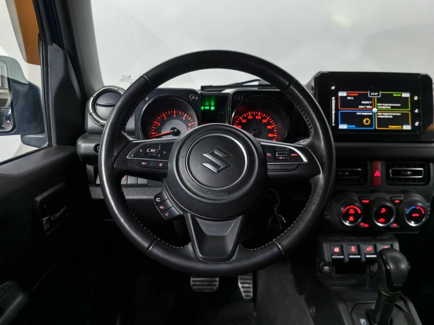 Suzuki Jimny IV Москва  - изображение 13