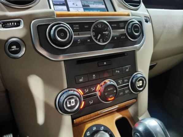 Land Rover Discovery IV с пробегом 2012 года, цена 1 485 000 рублей, 325232 км, внедорожник, Автокод Объявления