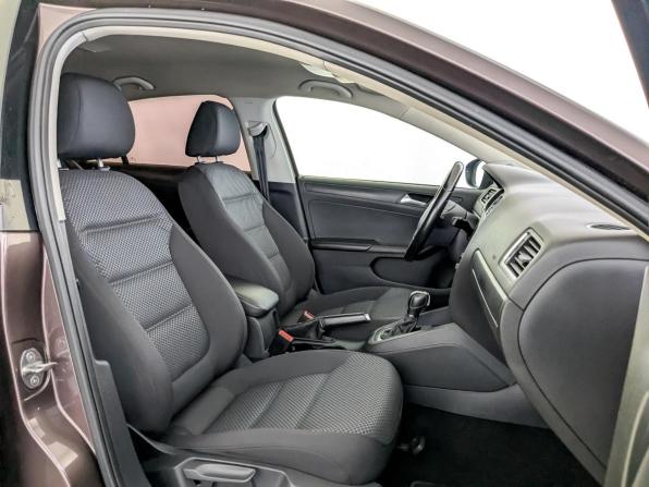 Volkswagen Jetta VI с пробегом 2014 года, цена 1 155 000 рублей, 116338 км, седан, Автокод Объявления