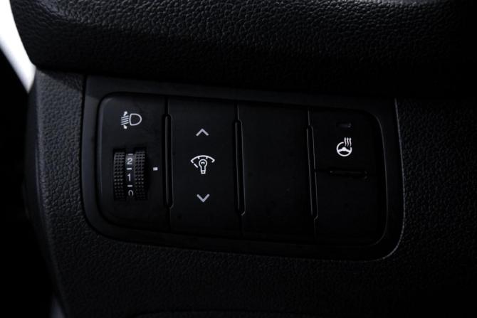 Kia Ceed II Рестайлинг с пробегом 2017 года, цена 1 399 000 рублей, 106600 км, универсал, Автокод Объявления