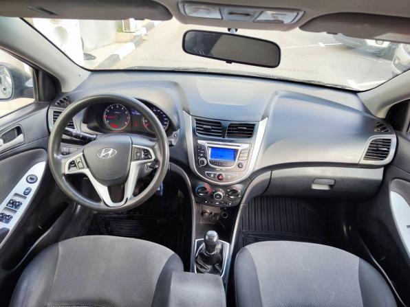 Hyundai Solaris I с пробегом 2012 года, цена 598 000 рублей, 275889 км, хэтчбек, Автокод Объявления