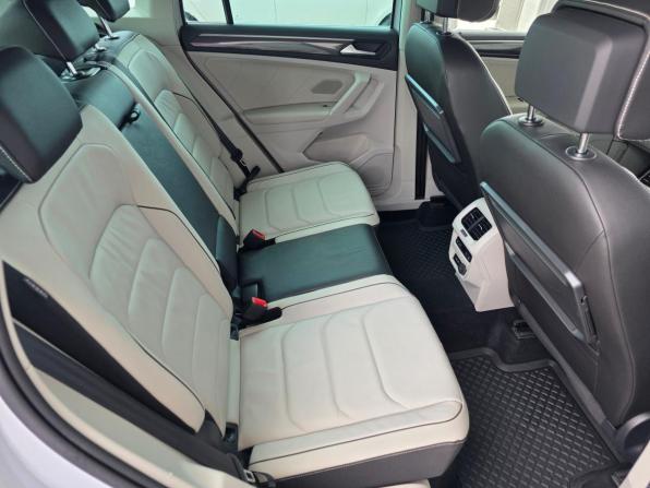 Volkswagen Tiguan II с пробегом 2019 года, цена 2 699 000 рублей, 182077 км, внедорожник, Автокод Объявления