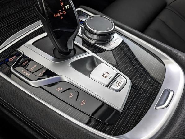 BMW 7 серии VI (G11/G12) Рестайлинг с пробегом 2020 года, цена 4 995 000 рублей, 145791 км, седан, Автокод Объявления