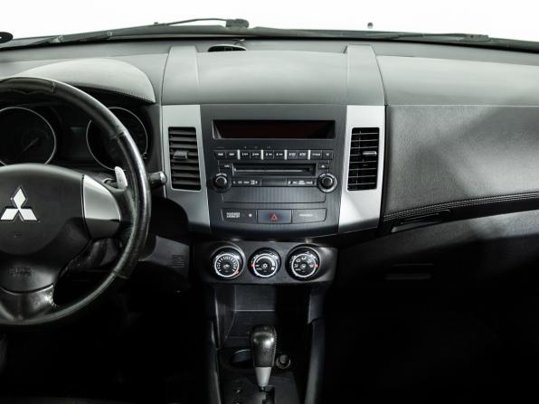 Mitsubishi Outlander II Рестайлинг с пробегом 2011 года, цена 819 585 рублей, 254995 км, внедорожник, Автокод Объявления
