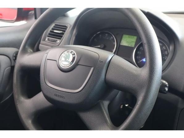 Skoda Fabia II Рестайлинг с пробегом 2012 года, цена 706 000 рублей, 209286 км, хэтчбек, Автокод Объявления