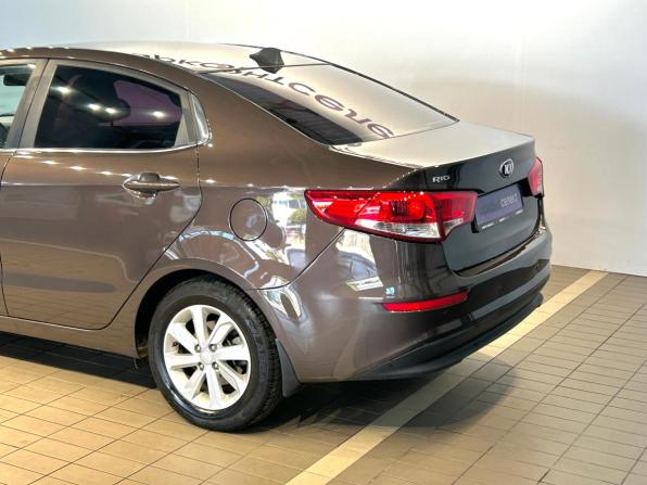Kia Rio III Рестайлинг с пробегом 2017 года, цена 1 163 000 рублей, 141386 км, седан, Автокод Объявления