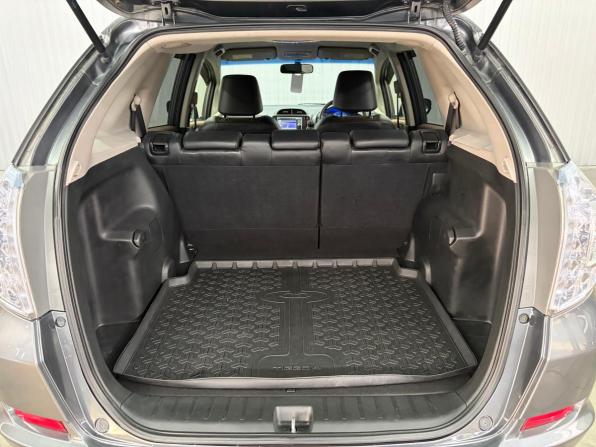 Honda Fit Shuttle I с пробегом 2012 года, цена 947 000 рублей, 229781 км, универсал, Автокод Объявления