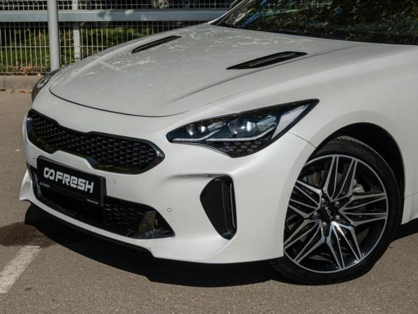 Kia Stinger I Рестайлинг с пробегом 2022 года, цена 3 950 000 рублей, 18215 км, лифтбек, Автокод Объявления