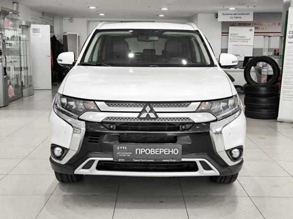Mitsubishi Outlander III Рестайлинг 3 с пробегом 2021 года, цена 2 450 000 рублей, 143387 км, внедорожник, Автокод Объявления