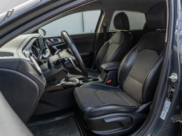 Kia Ceed III с пробегом 2020 года, цена 1 819 000 рублей, 95624 км, хэтчбек, Автокод Объявления