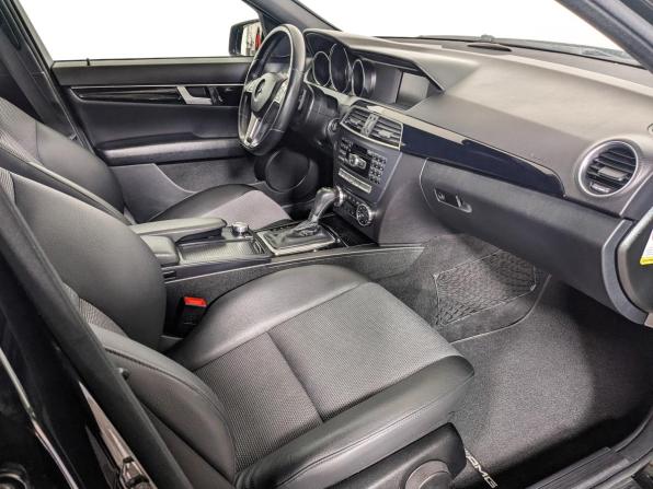 Mercedes-Benz C-Класс III (W204) Рестайлинг с пробегом 2011 года, цена 1 299 500 рублей, 280000 км, универсал, Автокод Объявления