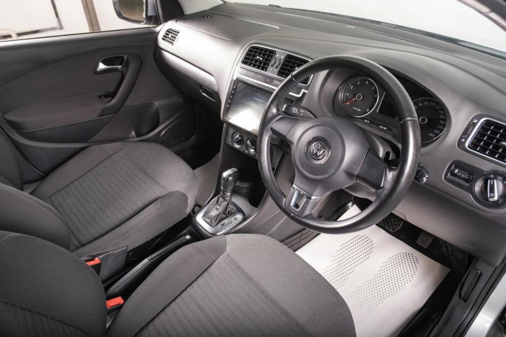 Volkswagen Polo V Томск  - изображение 9