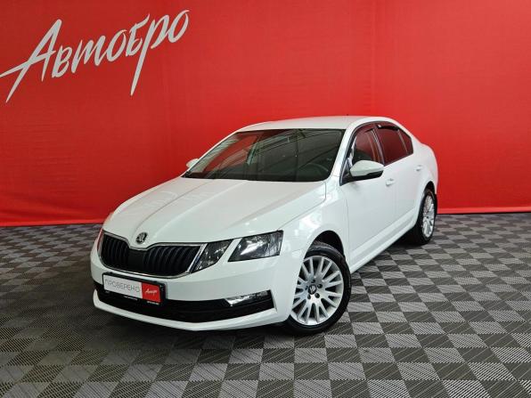 Skoda Octavia III (A7) Рестайлинг с пробегом 2020 года, цена 1 895 000 рублей, 41720 км, лифтбек, Автокод Объявления