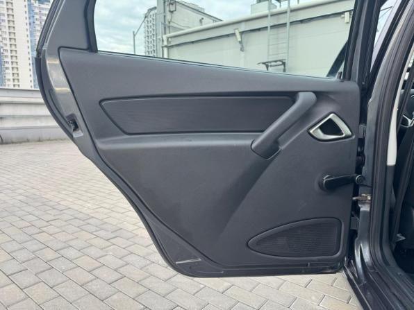 Lada (ВАЗ) Granta I Рестайлинг с пробегом 2021 года, цена 740 000 рублей, 52000 км, хэтчбек, Автокод Объявления
