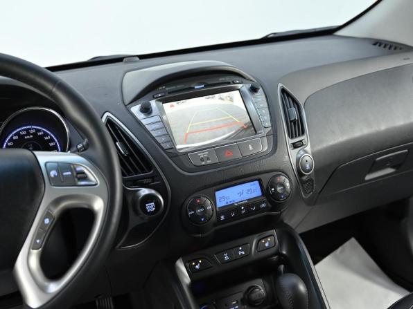 Hyundai ix35 I Рестайлинг с пробегом 2015 года, цена 1 349 000 рублей, 96000 км, внедорожник, Автокод Объявления