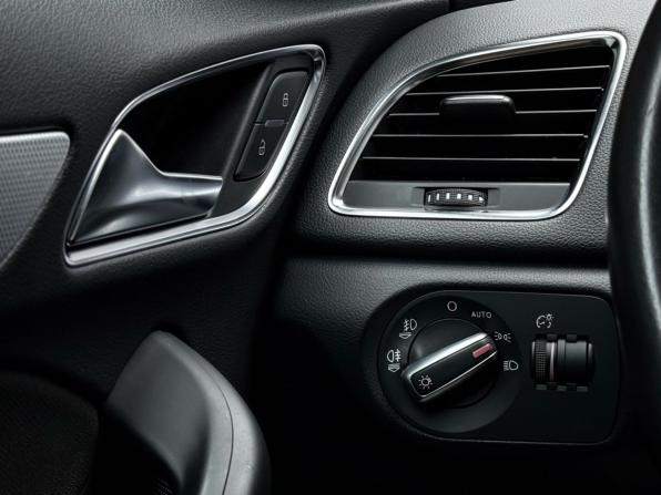 Audi Q3 I (8U) с пробегом 2013 года, цена 1 749 000 рублей, 154243 км, внедорожник, Автокод Объявления