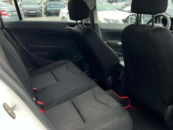 Peugeot 408 I с пробегом 2013 года, цена 678 000 рублей, 113036 км, седан, Автокод Объявления